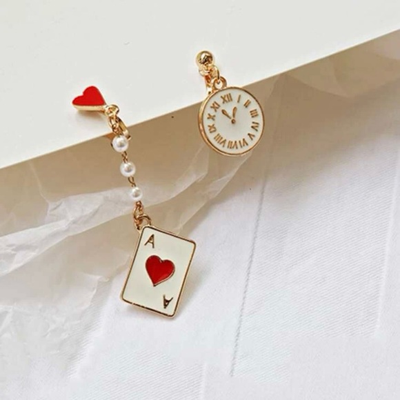 Alice in Wonderland Mismatch Dangle Earrings - Picture 1 of 6